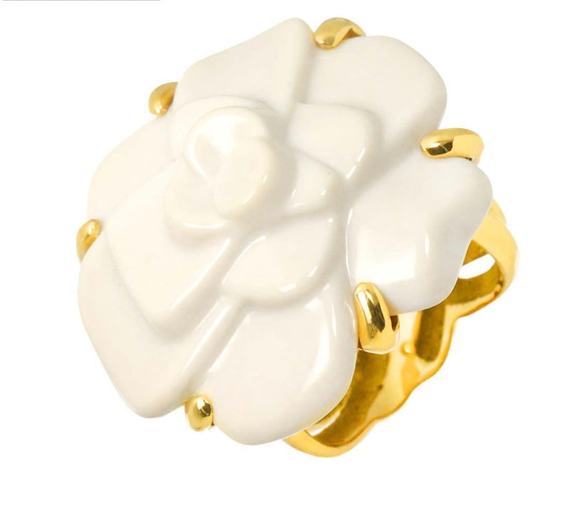 Chanel joaillerie bague Camélia
