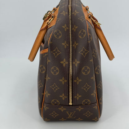 Louis Vuitton Deauville