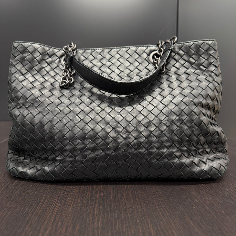 Bottega Veneta Shopping
