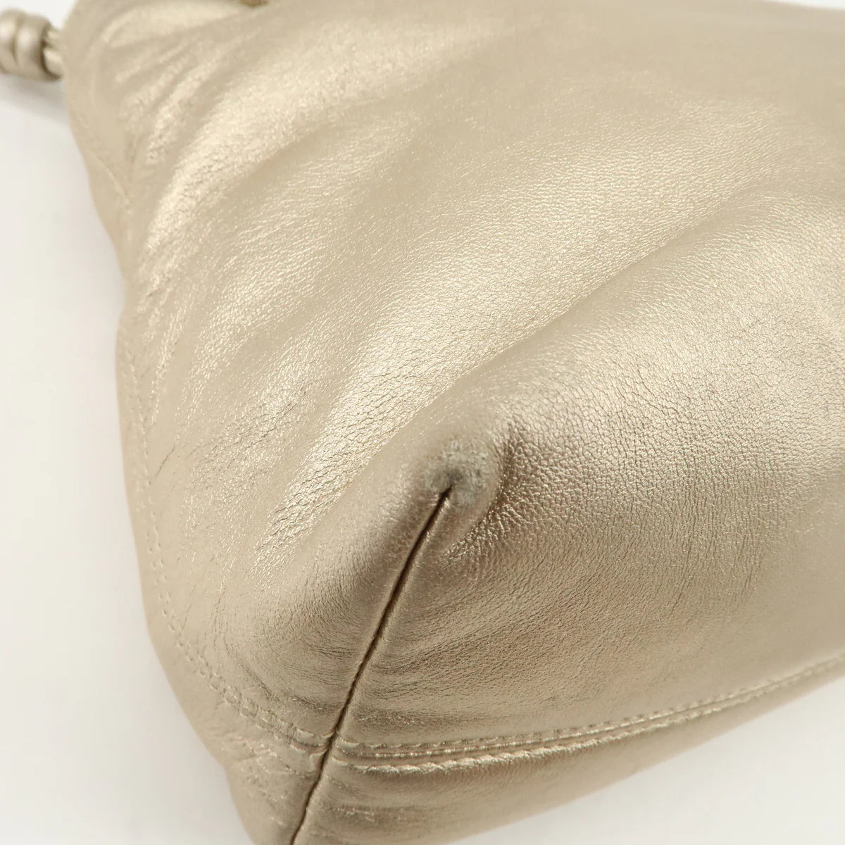 Loewe sac ou pochette dorée XL