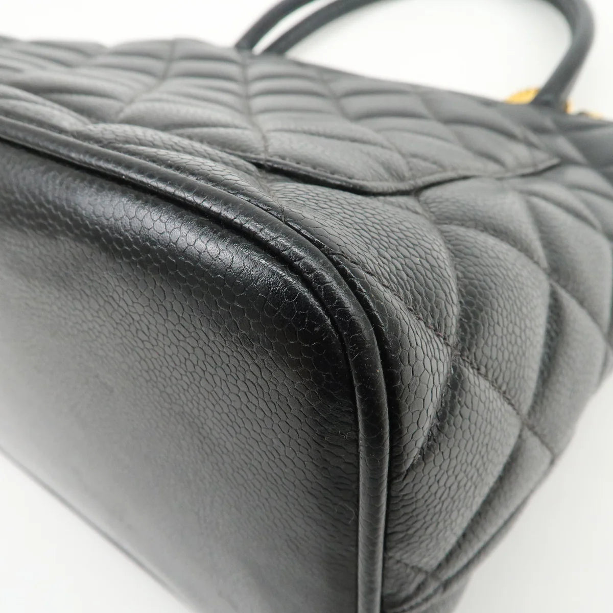 Chanel Médaillon - Noir