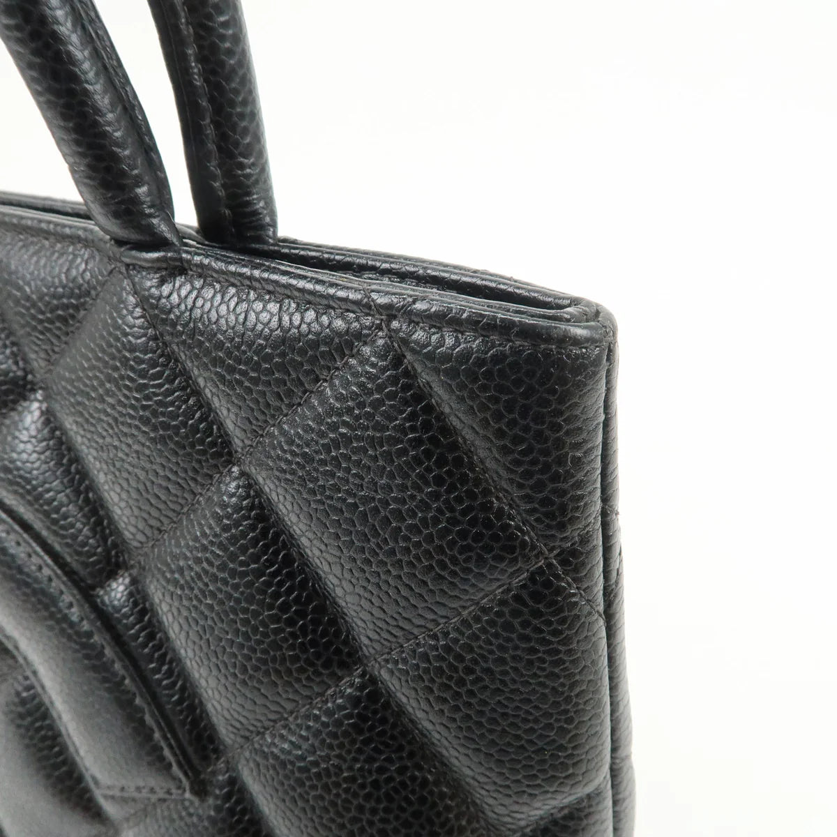 Chanel Médaillon - Noir