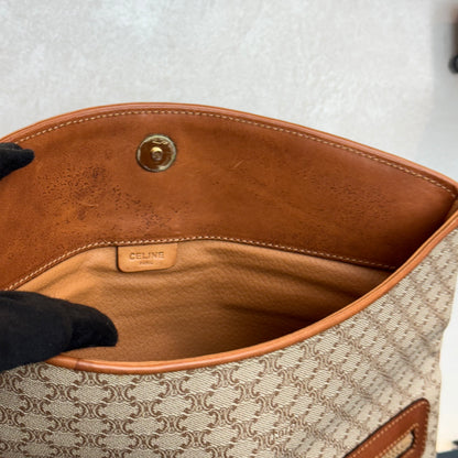 Céline Pochette GM