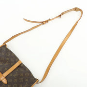 Louis Vuitton Saumur