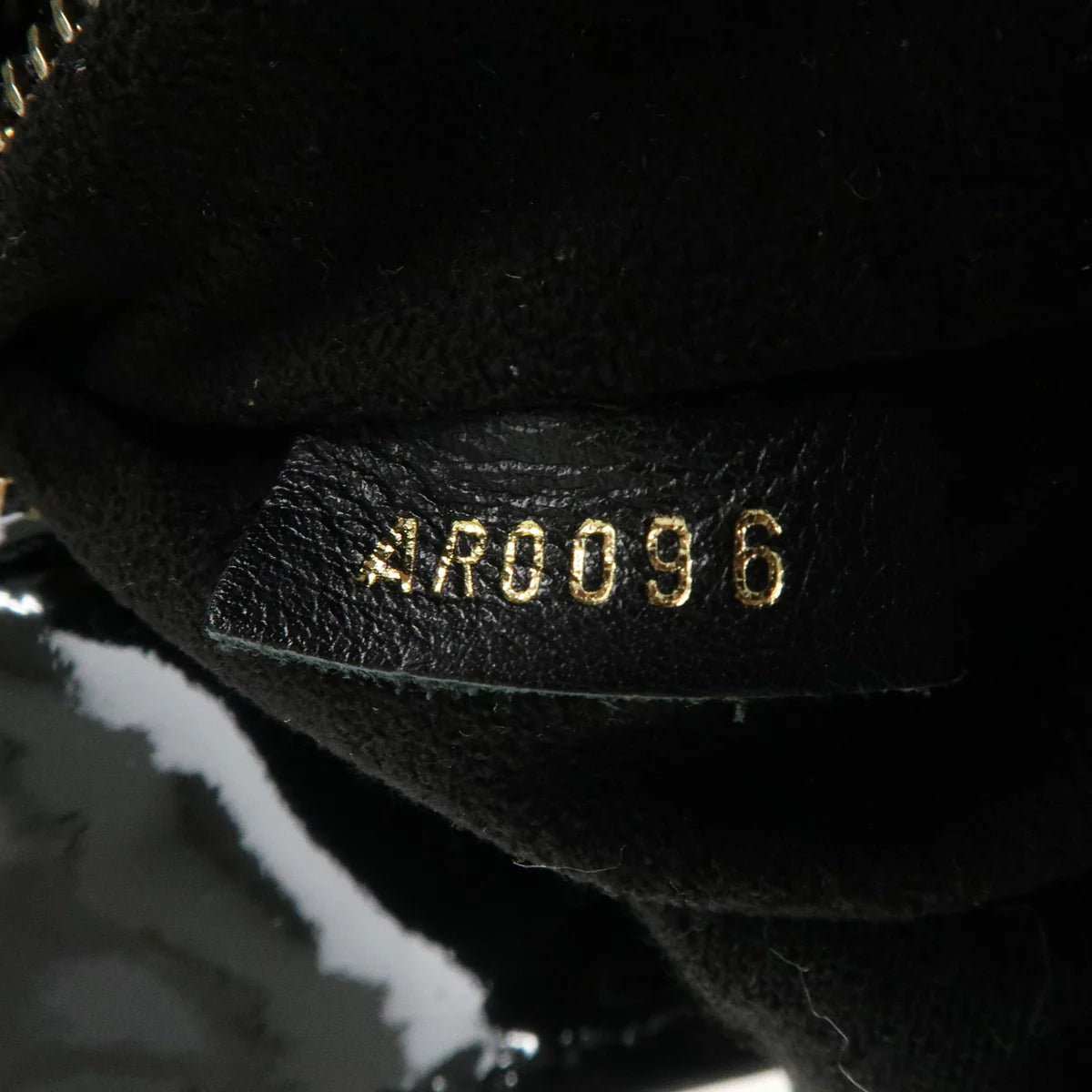 Louis Vuitton Polly