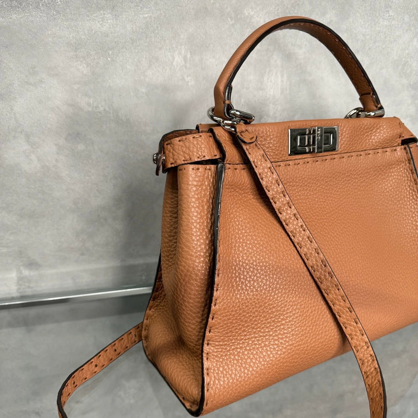 Sac Fendi Peekaboo