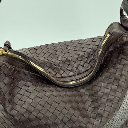 Bottega Veneta Shopping