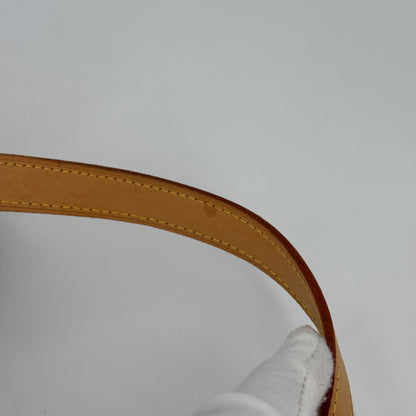 Louis Vuitton  Jeanne