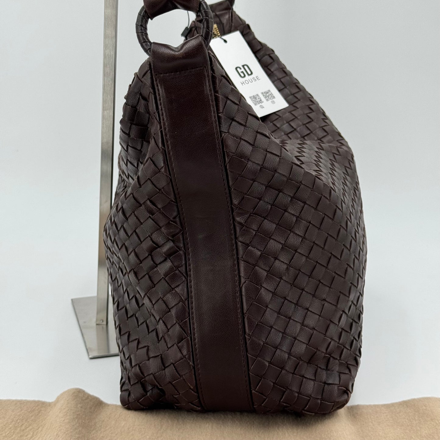 Bottega Veneta Shopping