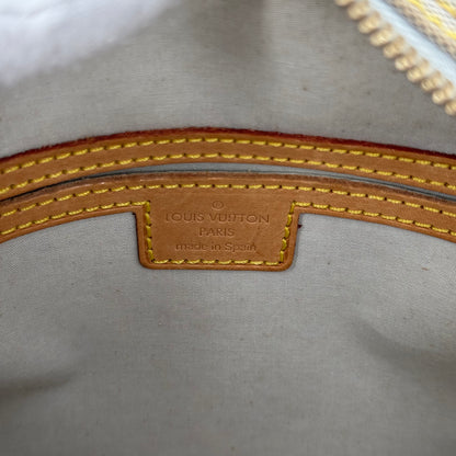 Louis Vuitton  Jeanne