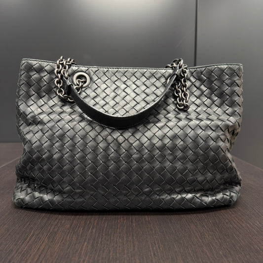 Bottega Veneta Shopping