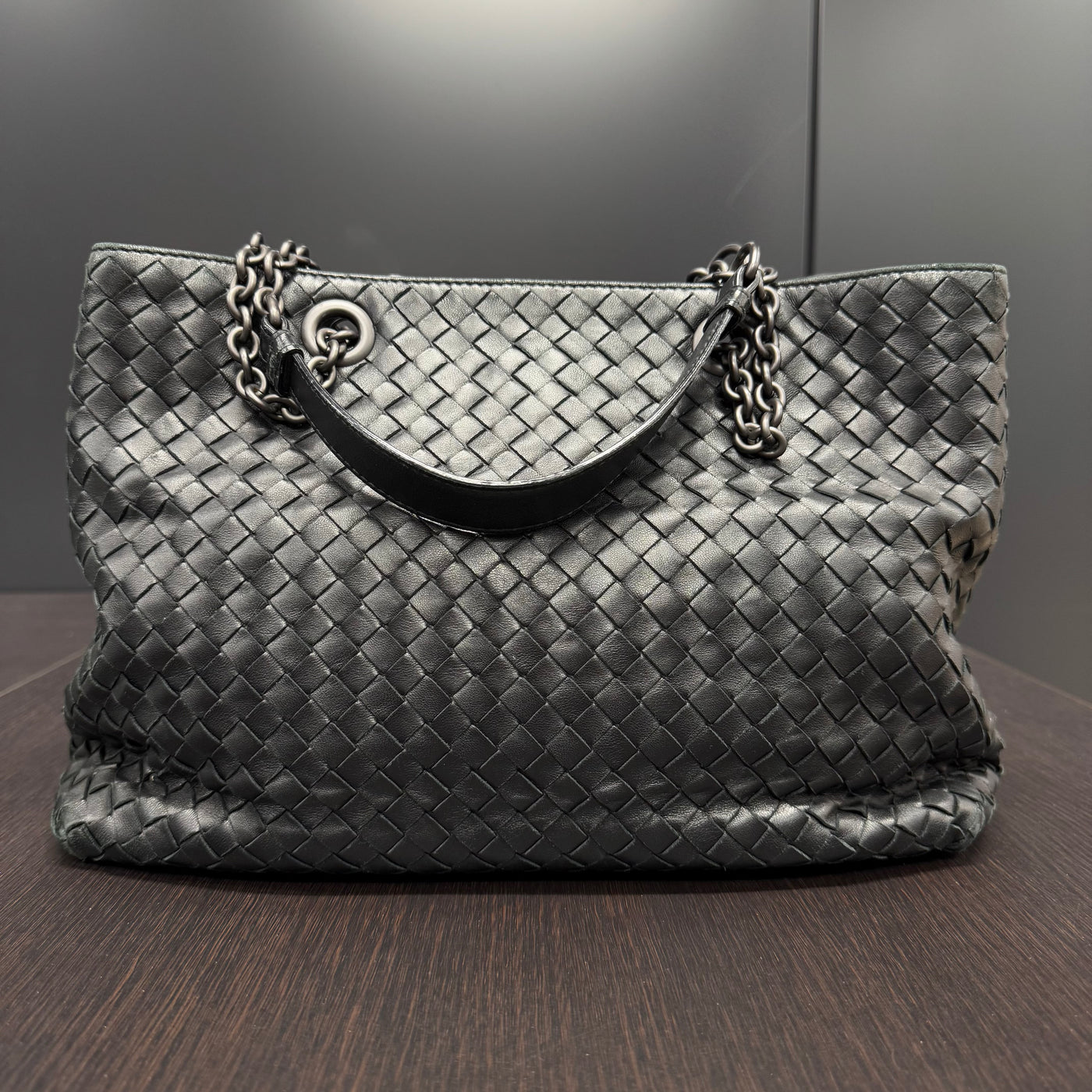 Bottega Veneta Shopping