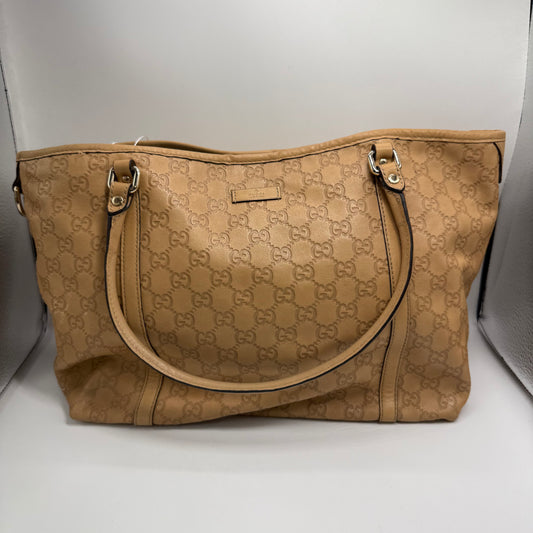 Gucci Shopping