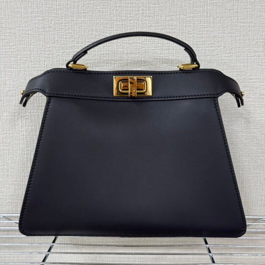 Fendi Peekaboo Iseeu
