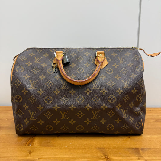 Louis Vuitton Speedy 35