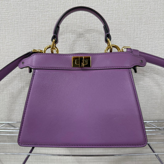 Fendi Peekaboo Isseu