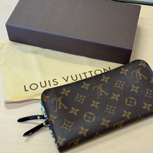 Louis Vuitton Wallet - Edition Limitée
