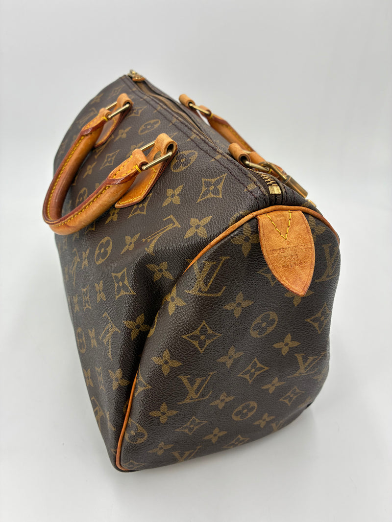 Louis Vuitton Speedy 30