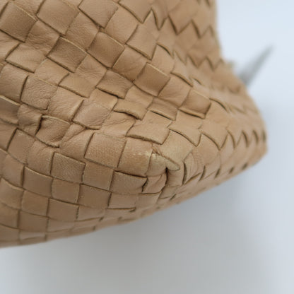 Bottega Veneta shopping