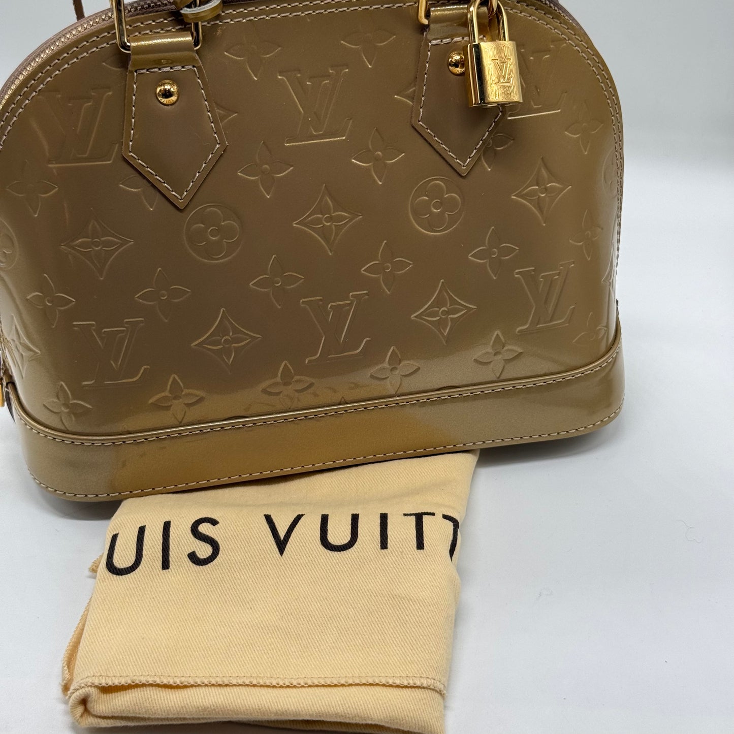 Louis Vuitton Alma BB