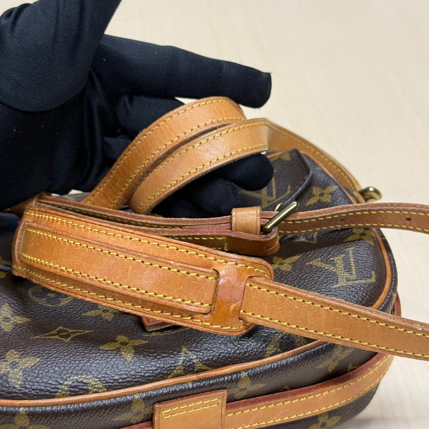 Louis Vuitton Jeune Fille