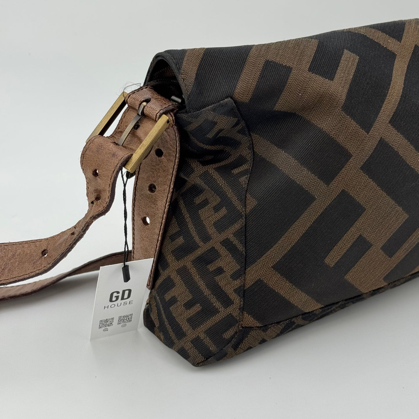 Fendi Baguette XL