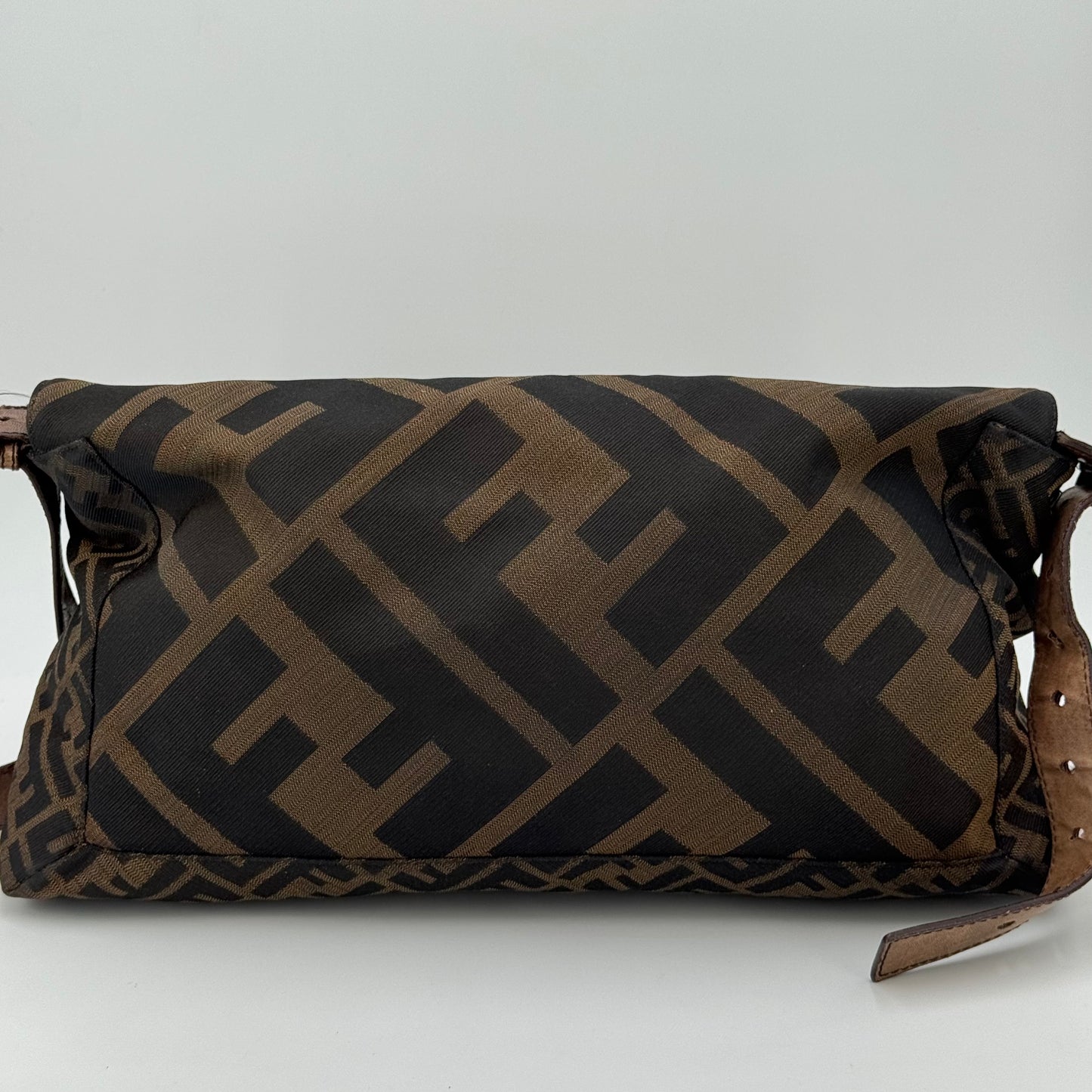 Fendi Baguette XL