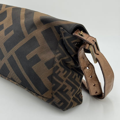 Fendi Baguette XL