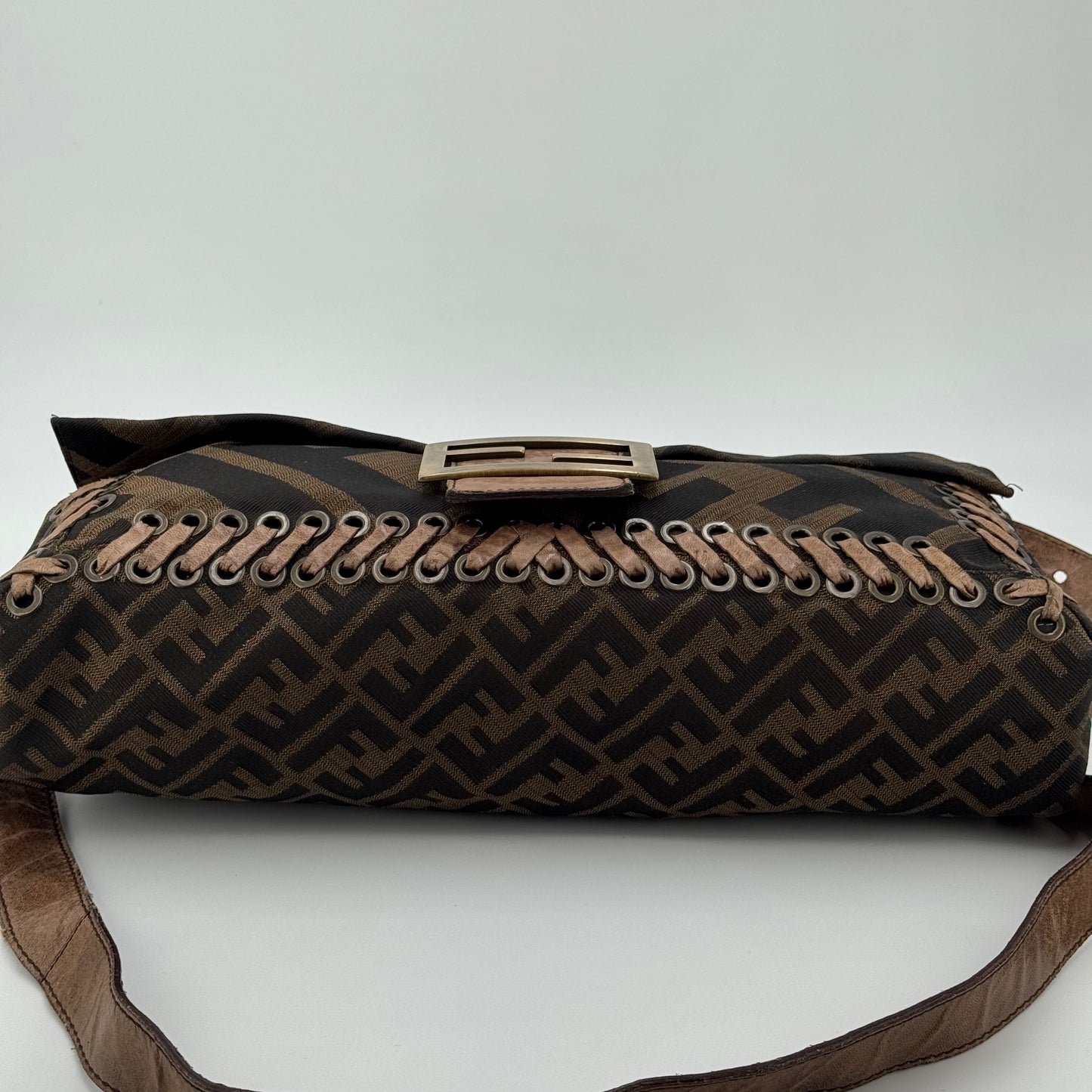 Fendi Baguette XL