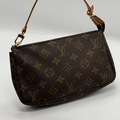 Louis Vuitton Pochette accessoire