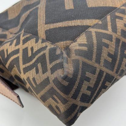 Fendi Baguette XL