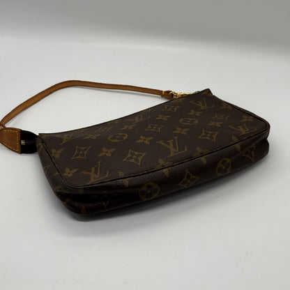 Louis Vuitton Pochette accessoire