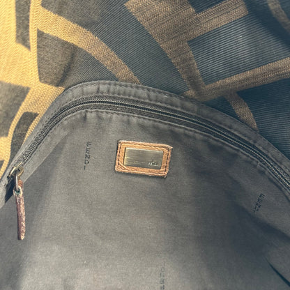 Fendi Baguette XL