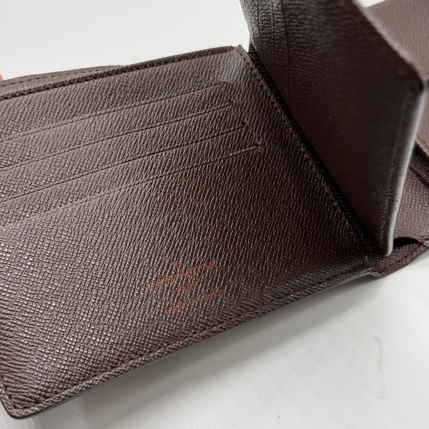 Louis Vuitton Portefeuille compact*