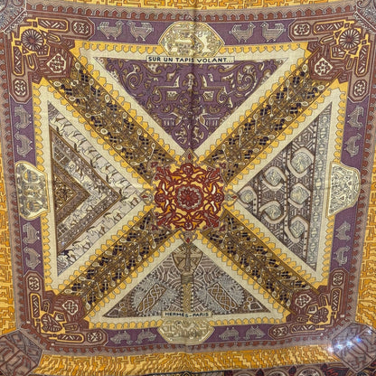 Hermès Châle « sur un tapis volant »