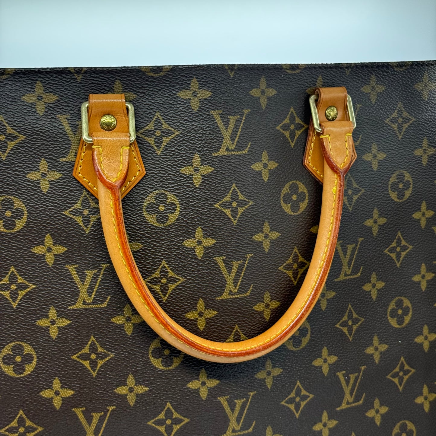 Louis Vuitton sac plat