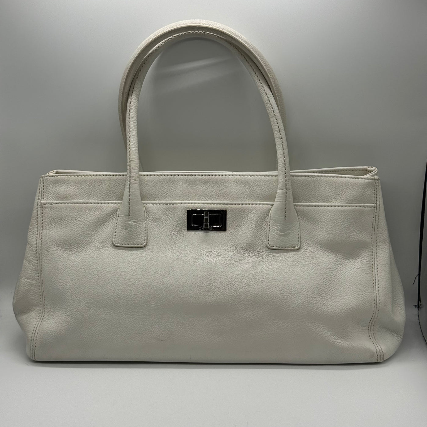 Chanel Shopping
