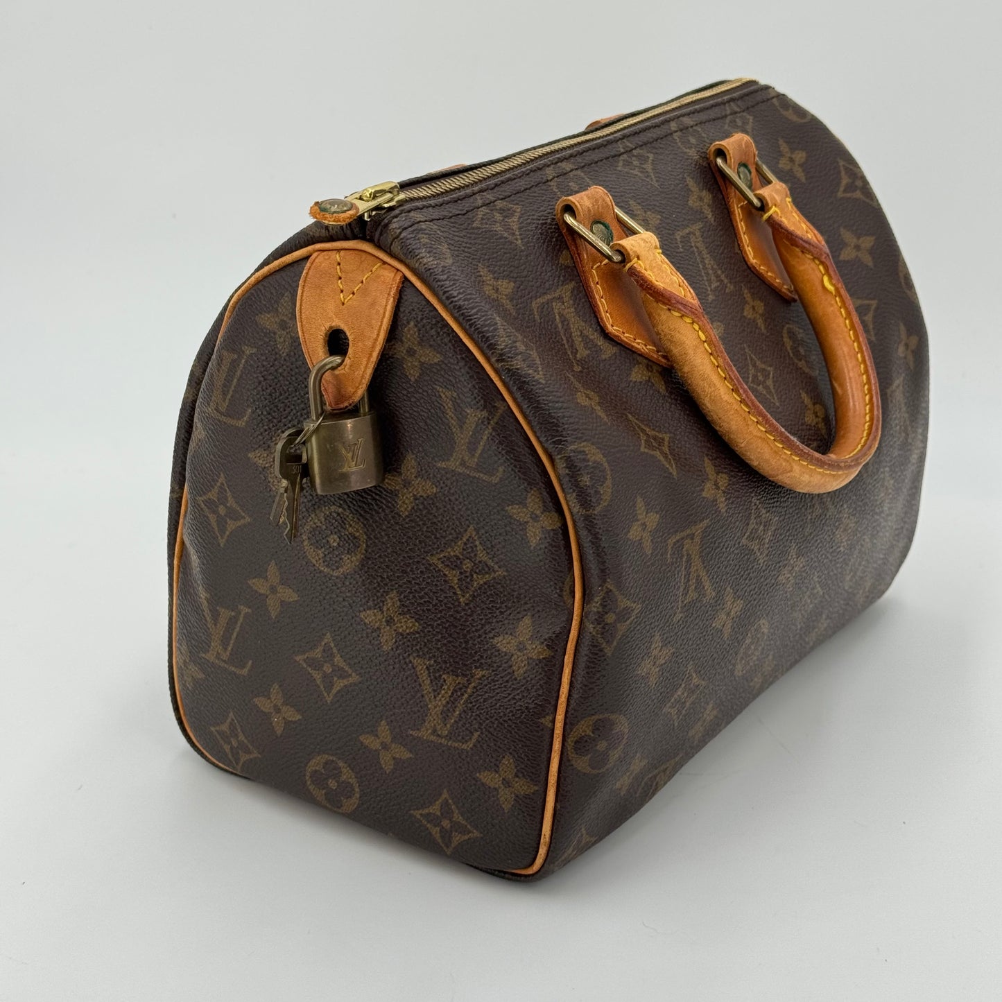 Louis Vuitton Speedy 25