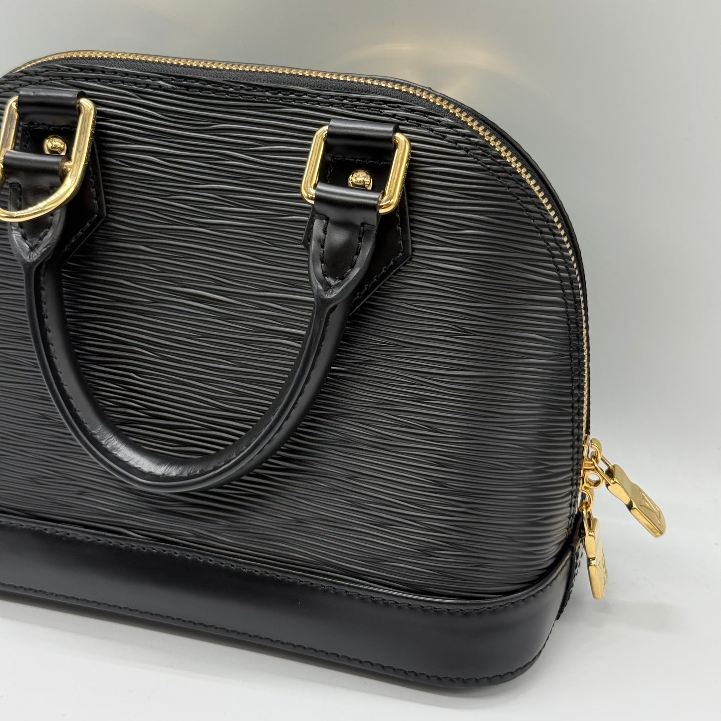 Louis Vuitton X Takashi Murakami Alma BB