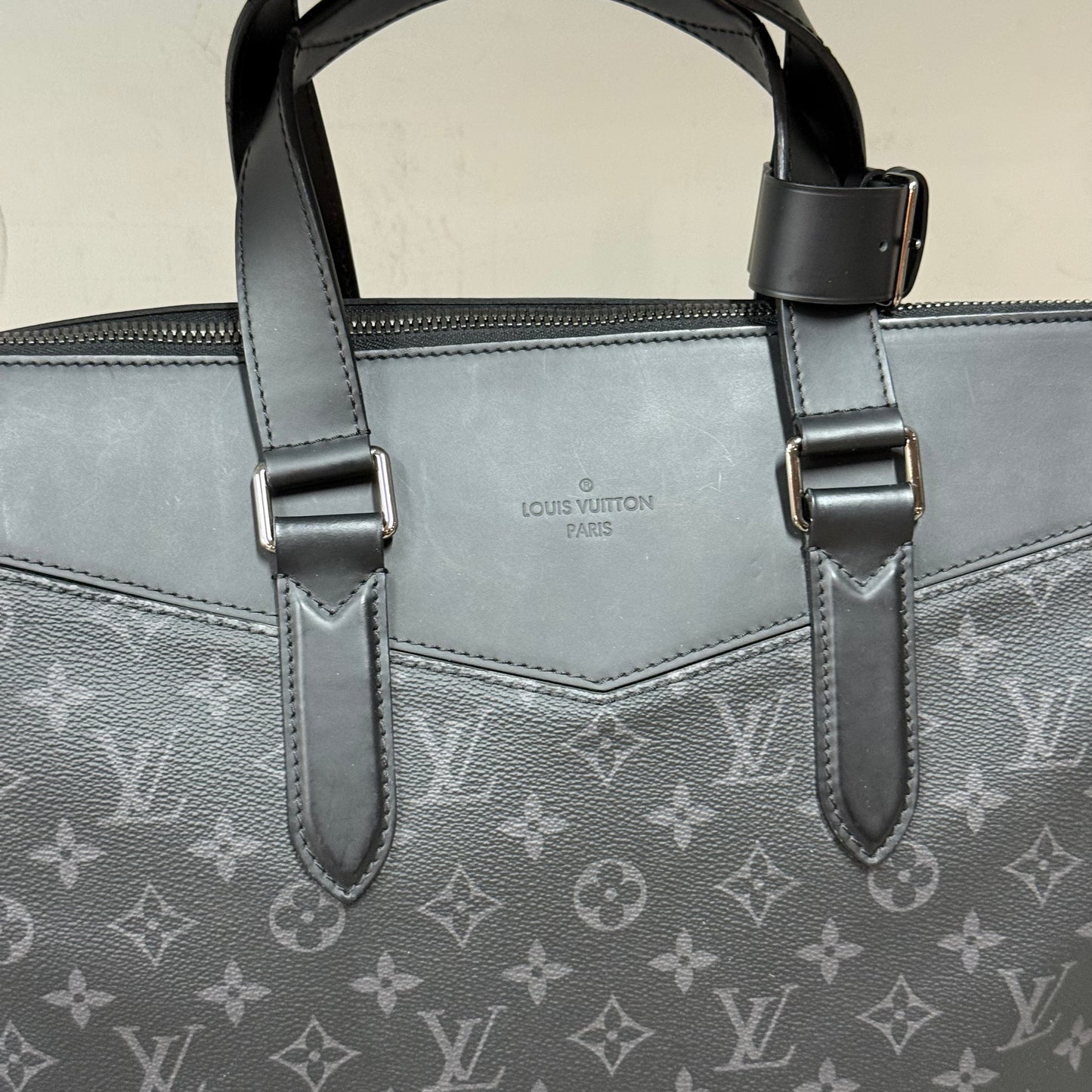 Louis Vuitton Explorer