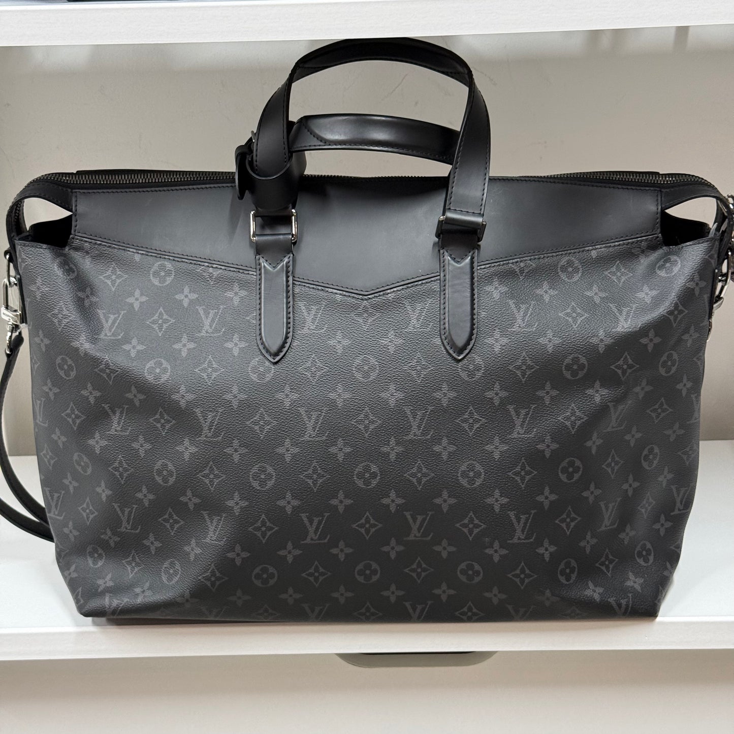 Louis Vuitton Explorer