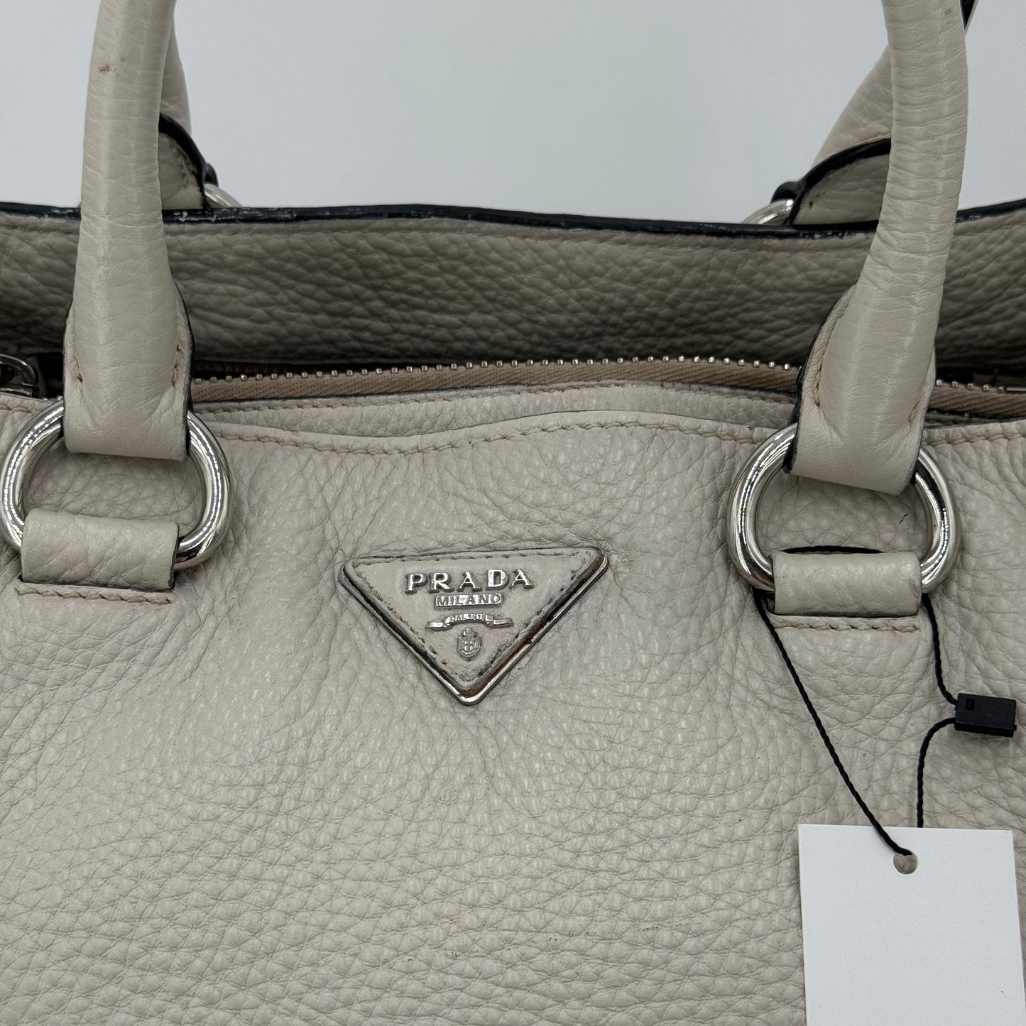 Prada Shopping