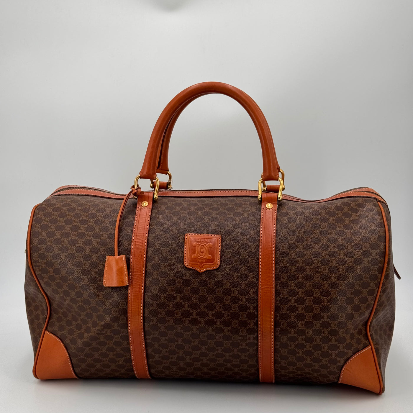 Céline Boston 45