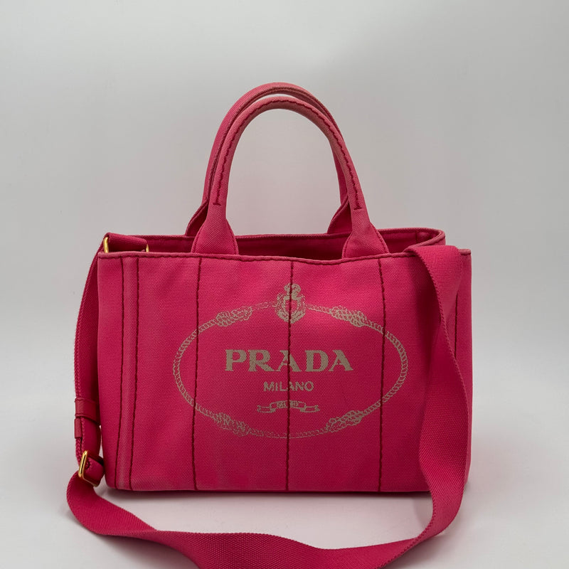Prada Canapa