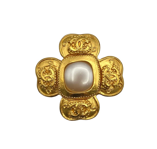 Chanel Broche Vintage - 96A