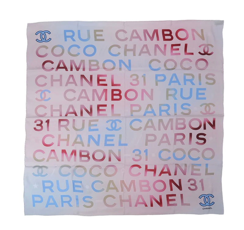 Chanel Carré