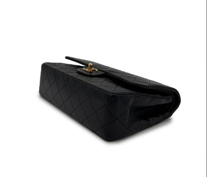 Chanel Timeless Medium A01112