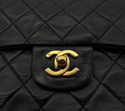 Chanel Timeless Medium A01112