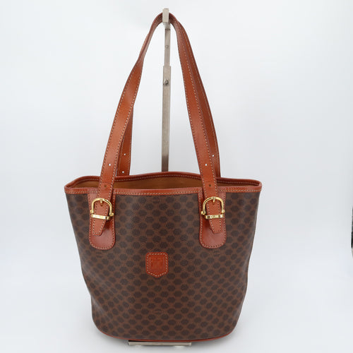 Céline Bucket shopping