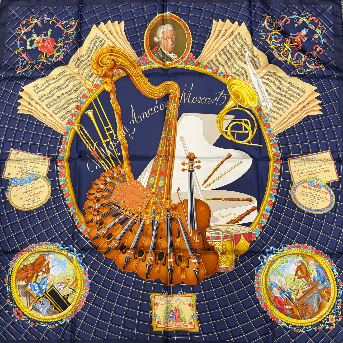 Hermès Carré “ Mozart “